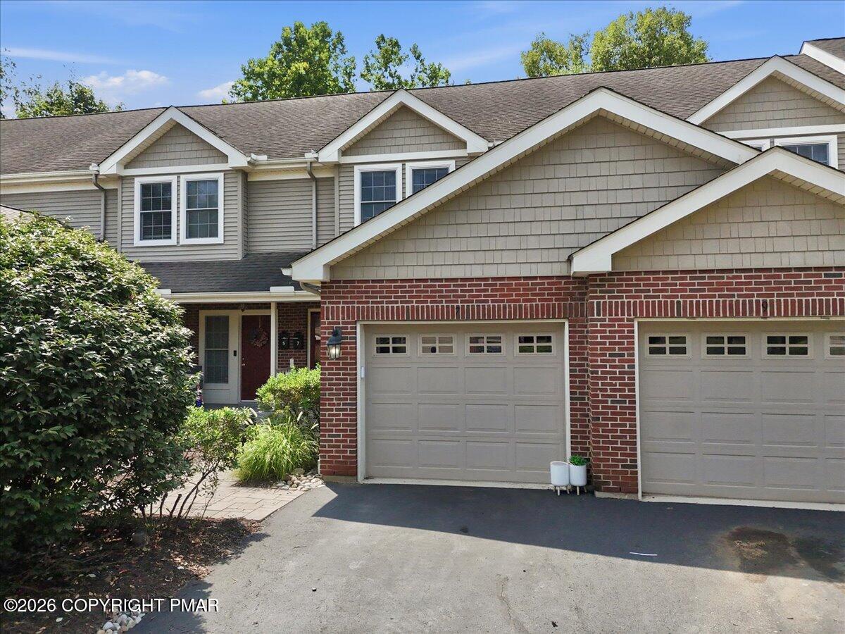 7 Oak Leaf Lane