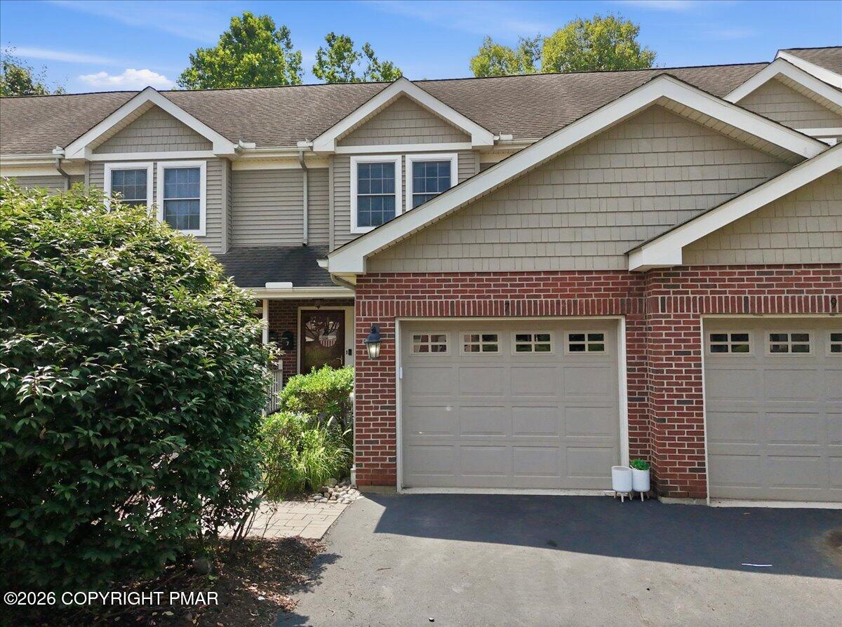 7 Oak Leaf Lane