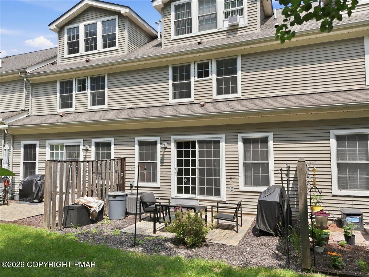 7 Oak Leaf Lane