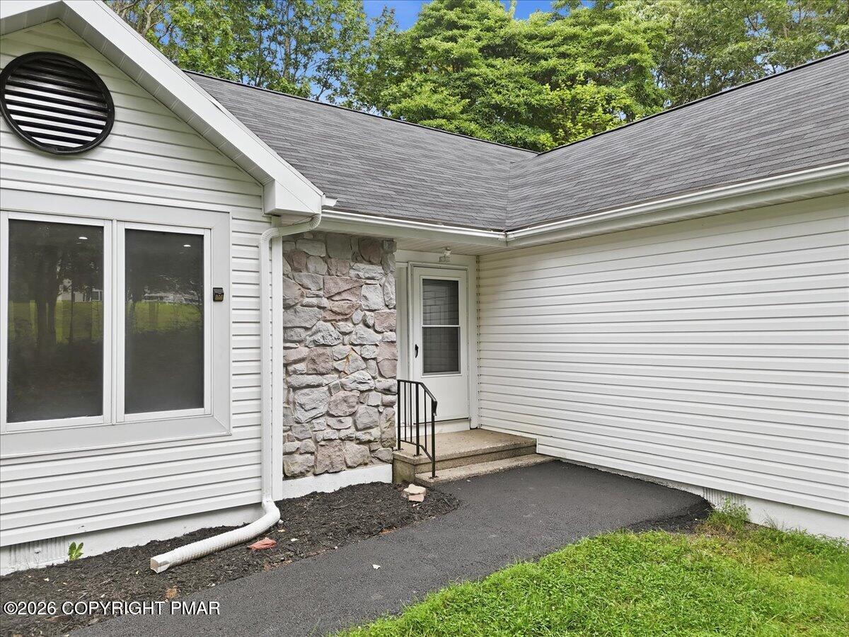 1208 Ironwood Court