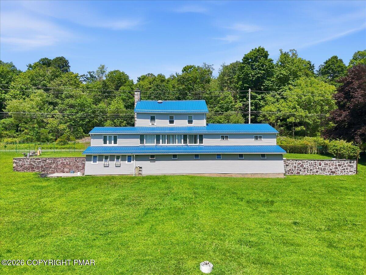 544 Poplar Valley Road W
