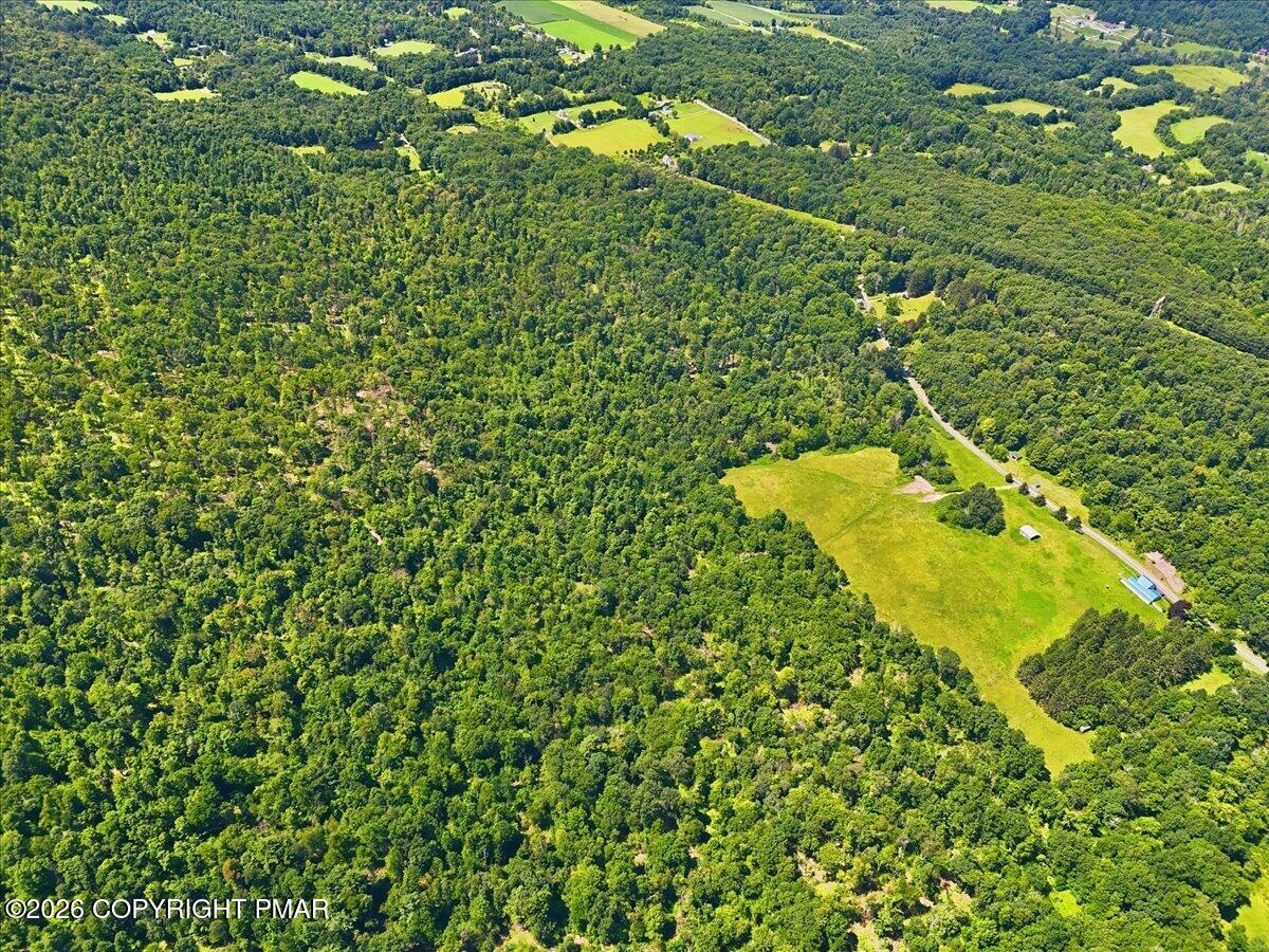 544 Poplar Valley Road W
