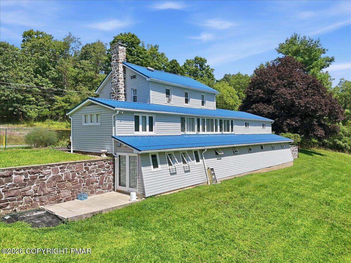 544 Poplar Valley Road W