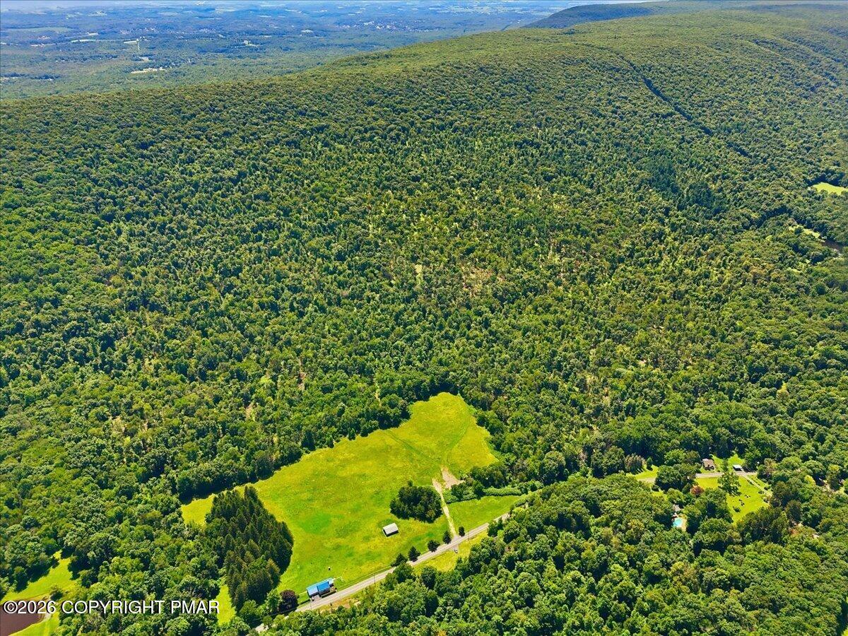 544 Poplar Valley Road W