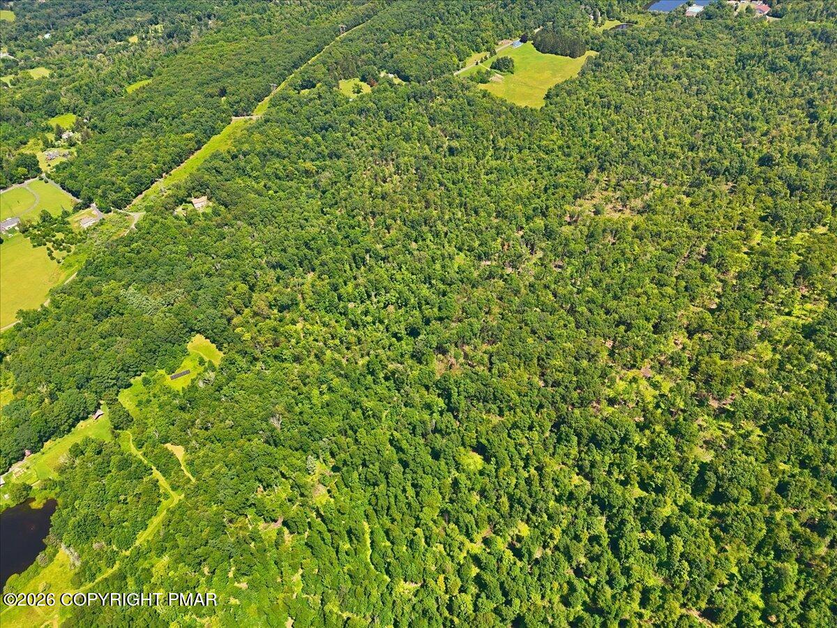 544 Poplar Valley Road W