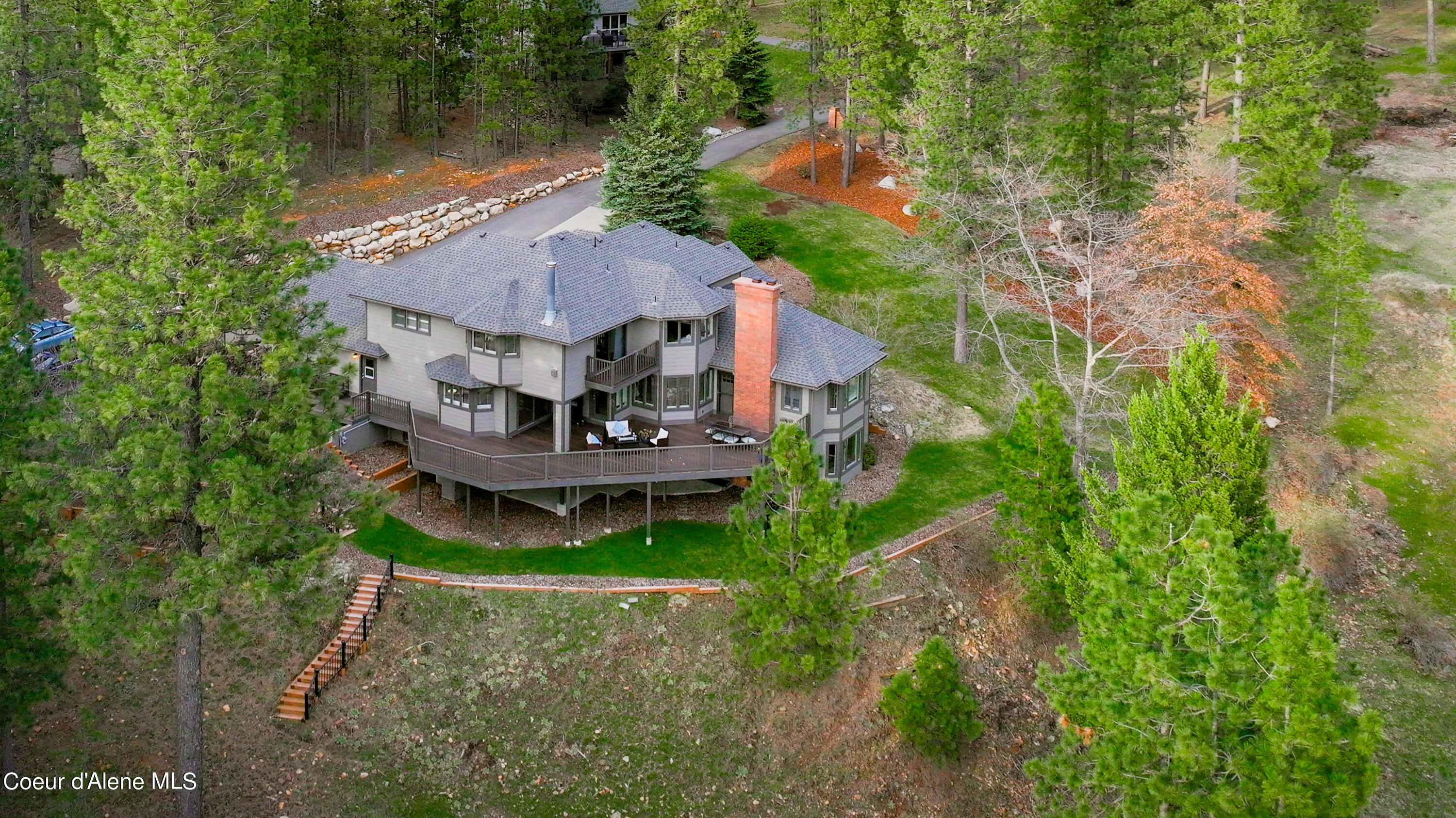 2377 E Packsaddle Dr, Coeur d'Alene