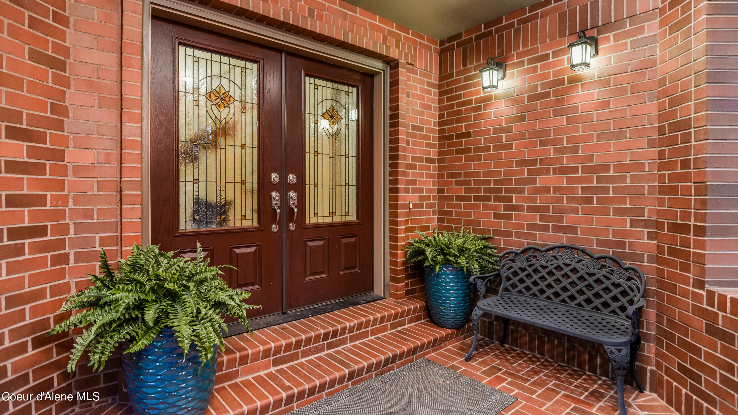2377 E Packsaddle Dr, Coeur d'Alene