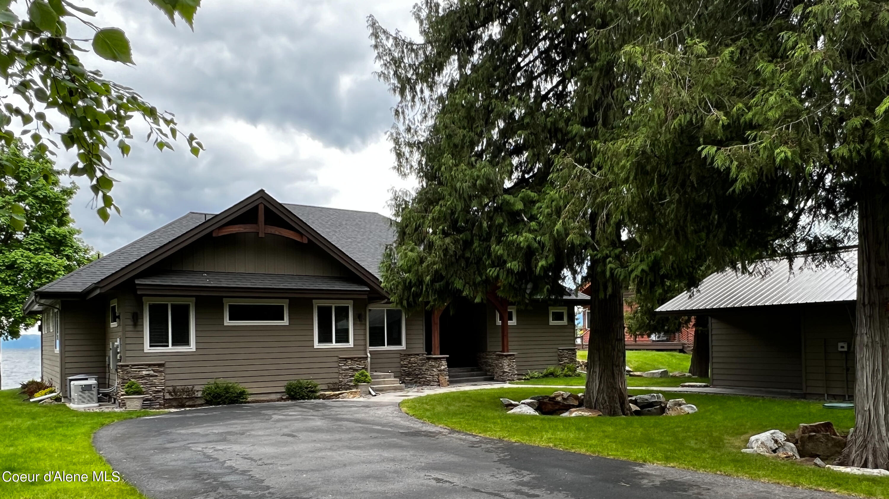 278 Monarch View Ln