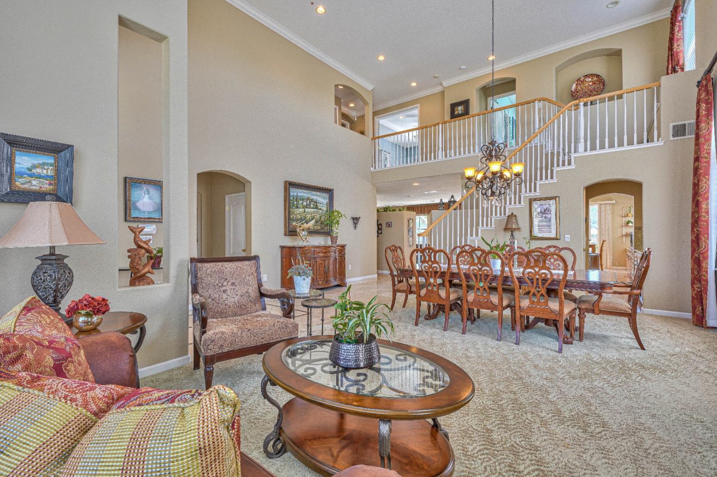 423 Calle San Antonio