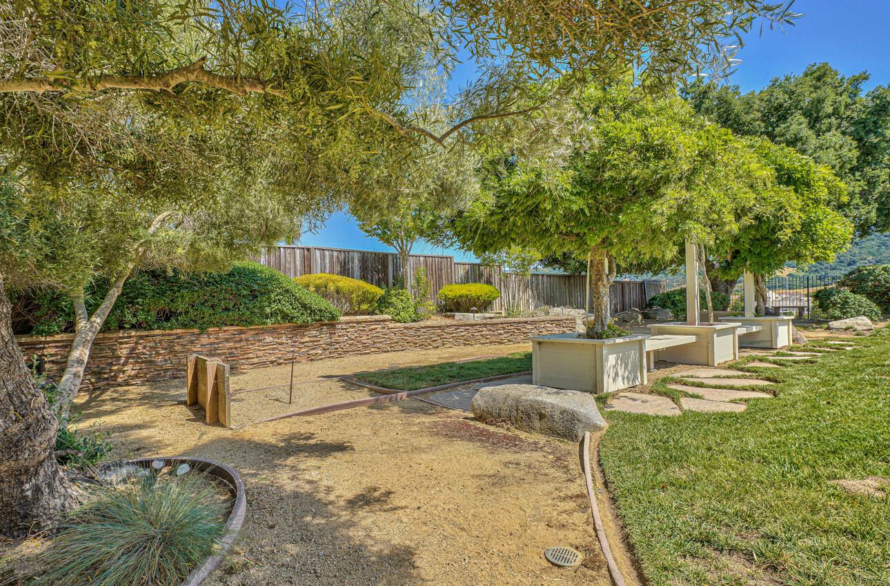 423 Calle San Antonio