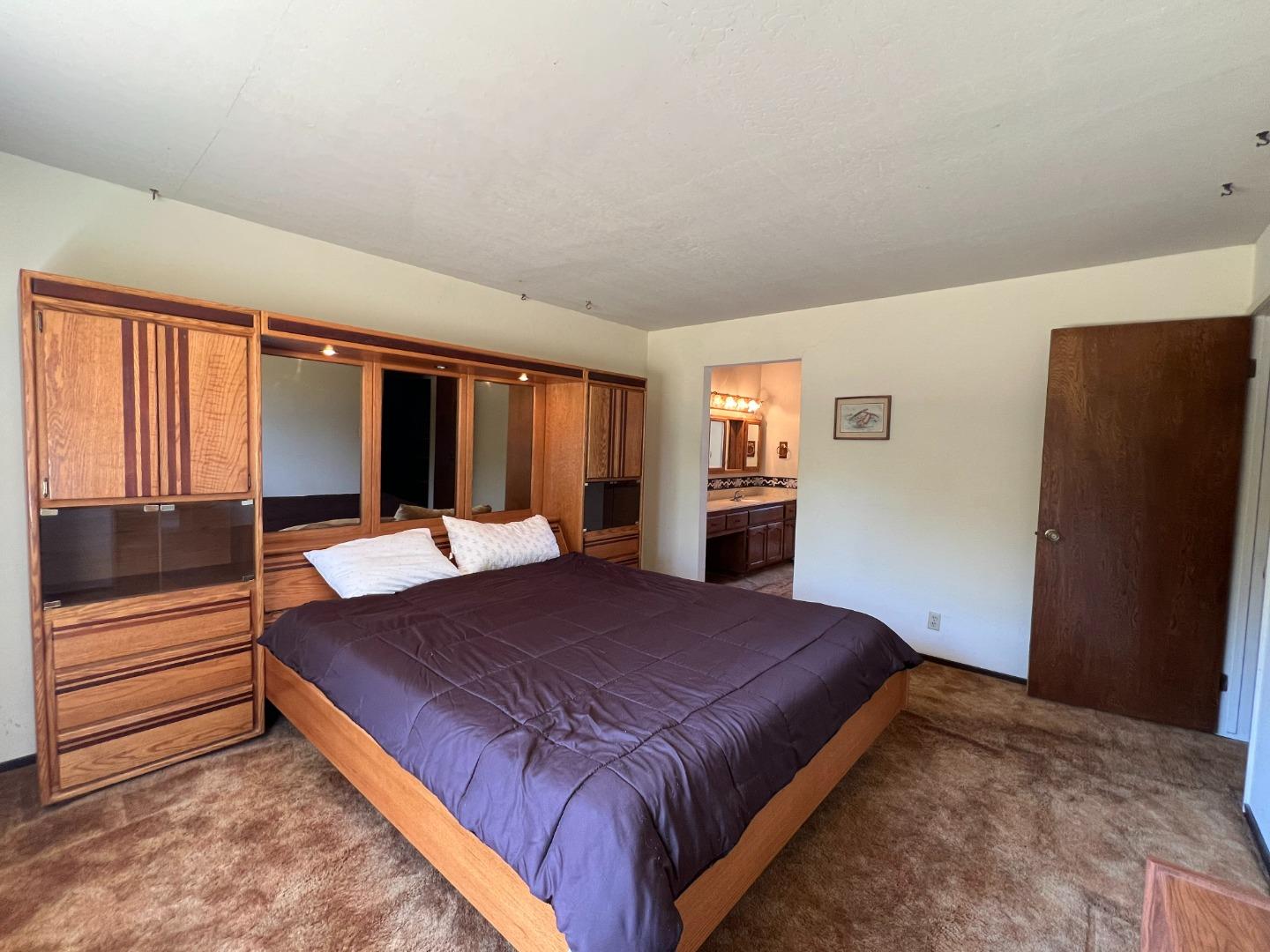 12640 Joybell LN