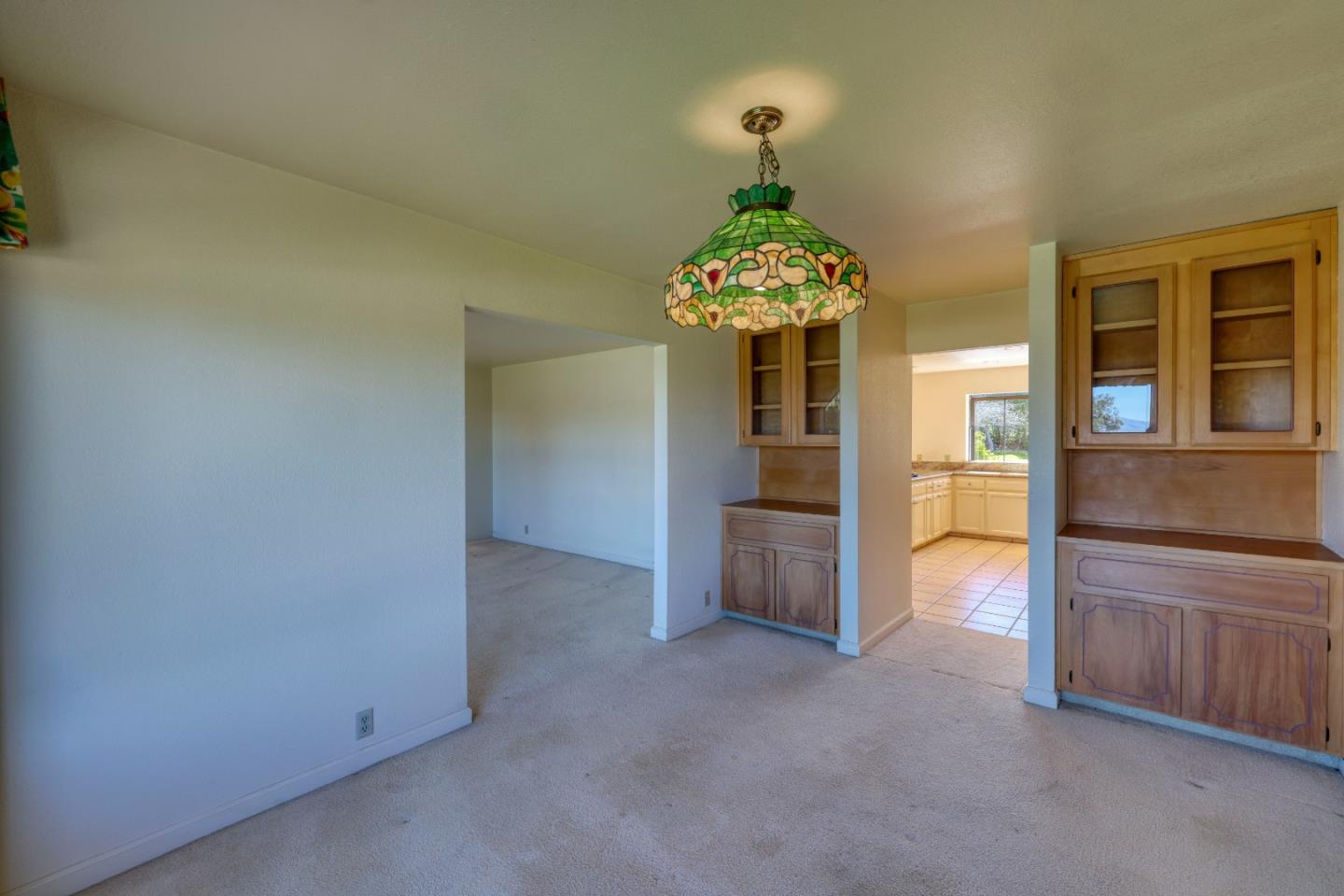 23400 Redding CIR