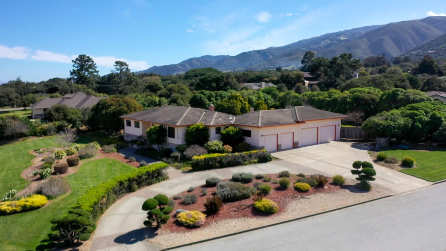 23400 Redding CIR