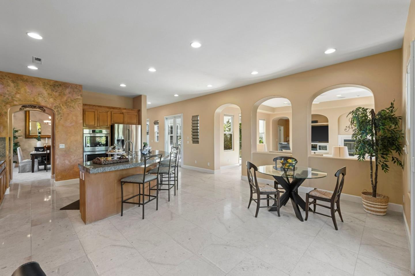 7466 Dunbar Court
