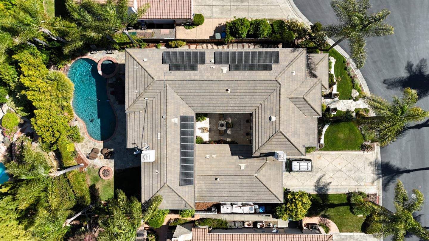 7466 Dunbar Court