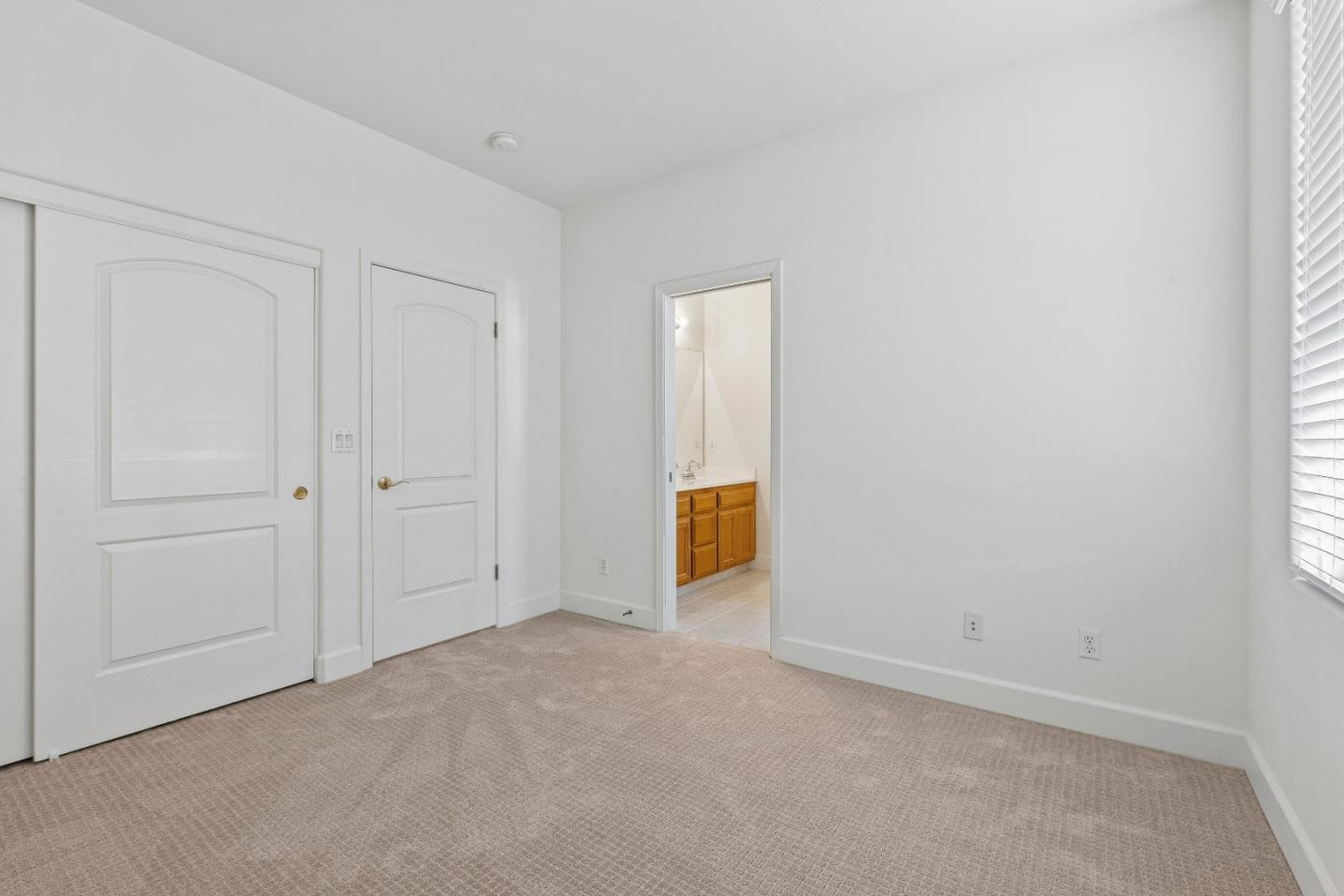 7466 Dunbar Court