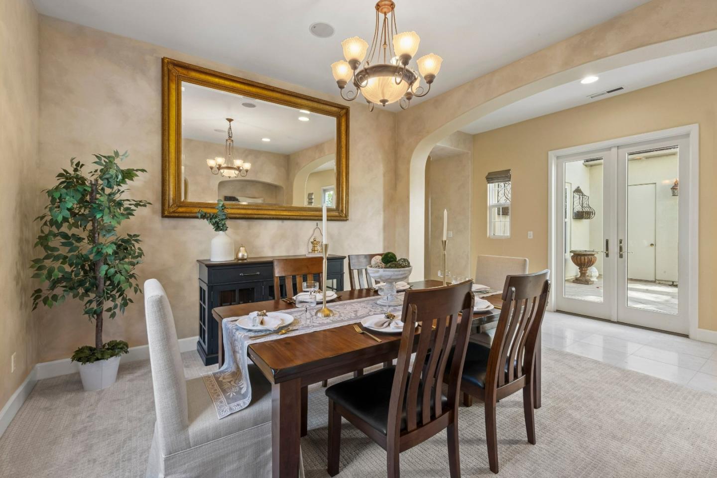 7466 Dunbar Court