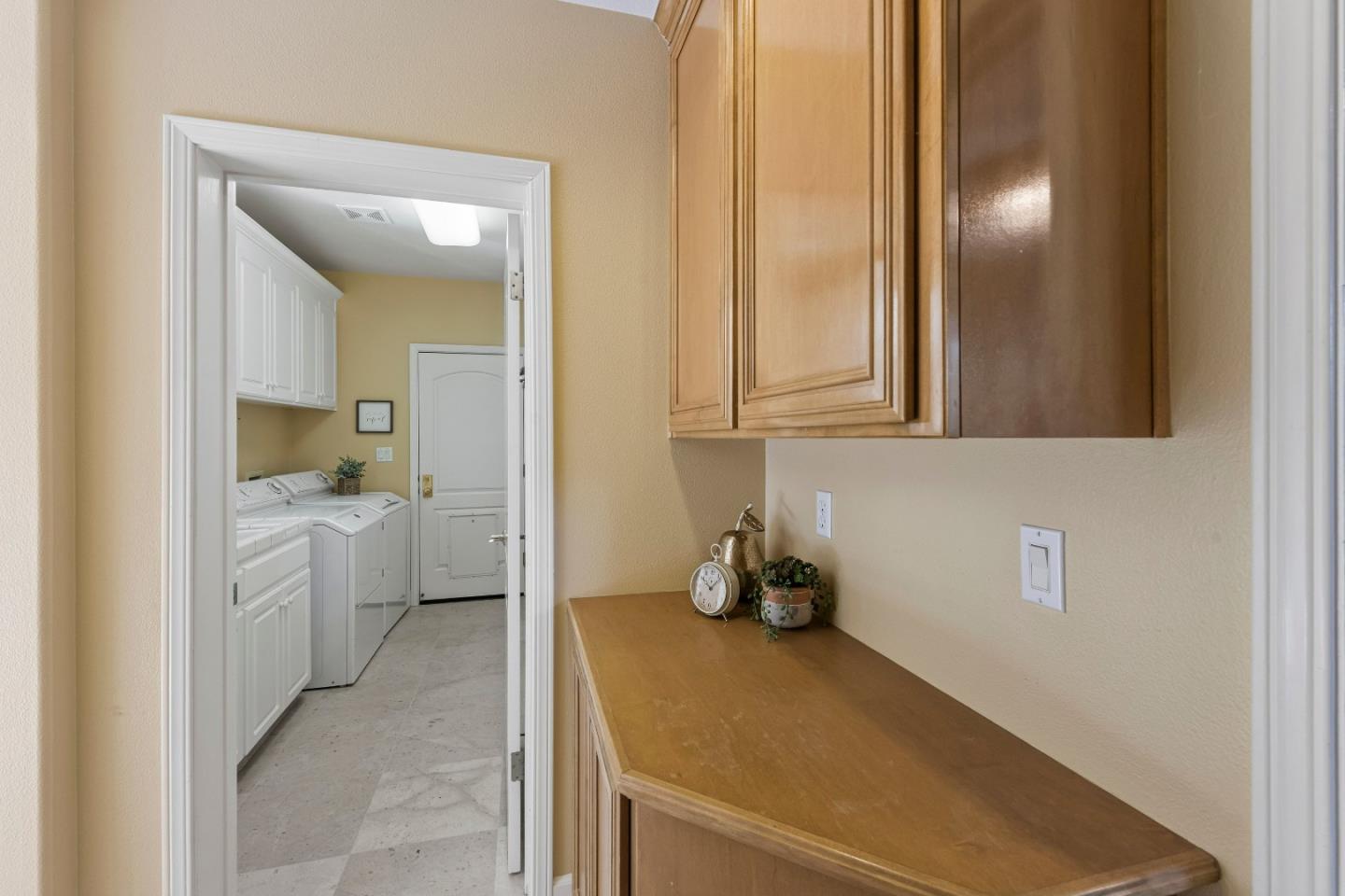 7466 Dunbar Court