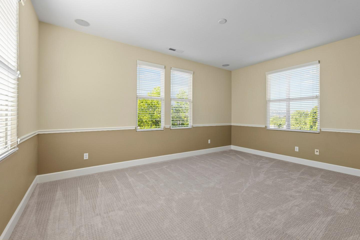 7466 Dunbar Court