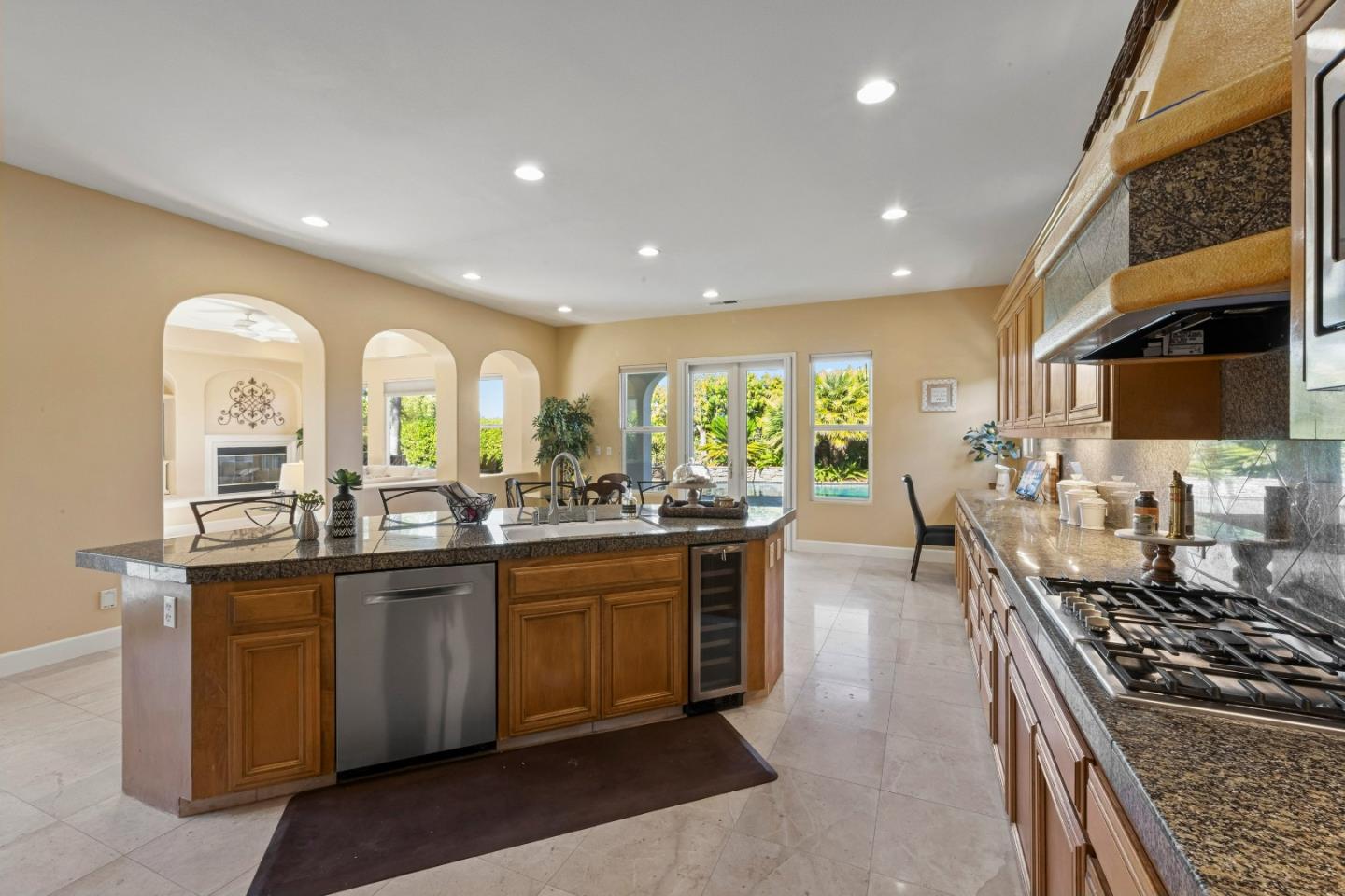 7466 Dunbar Court