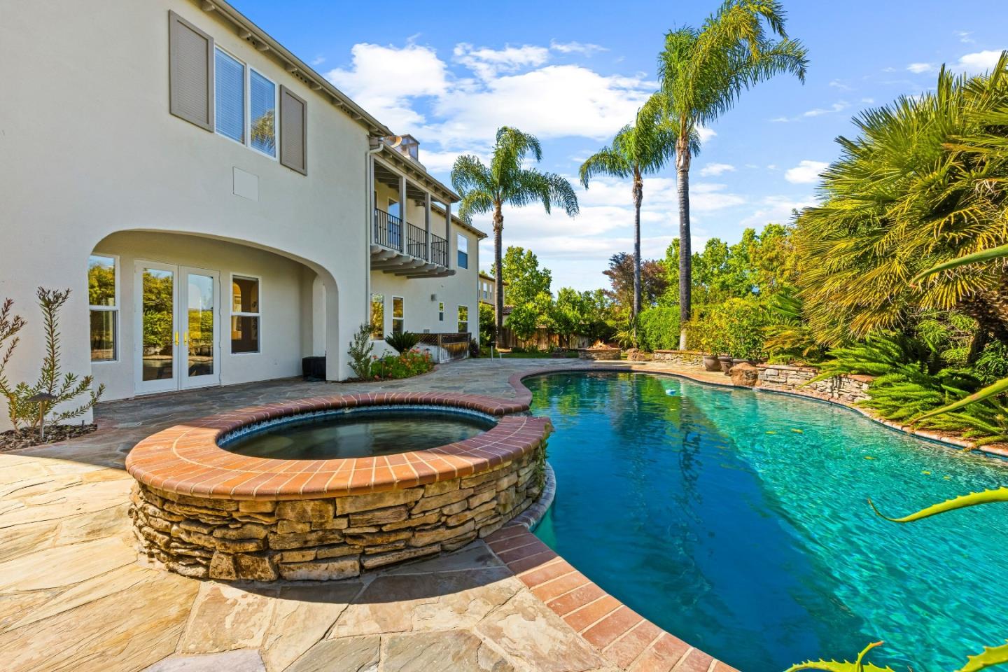 7466 Dunbar Court