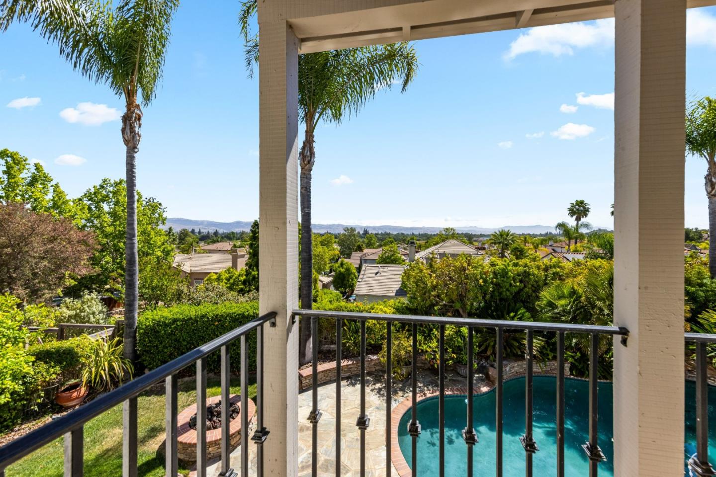 7466 Dunbar Court
