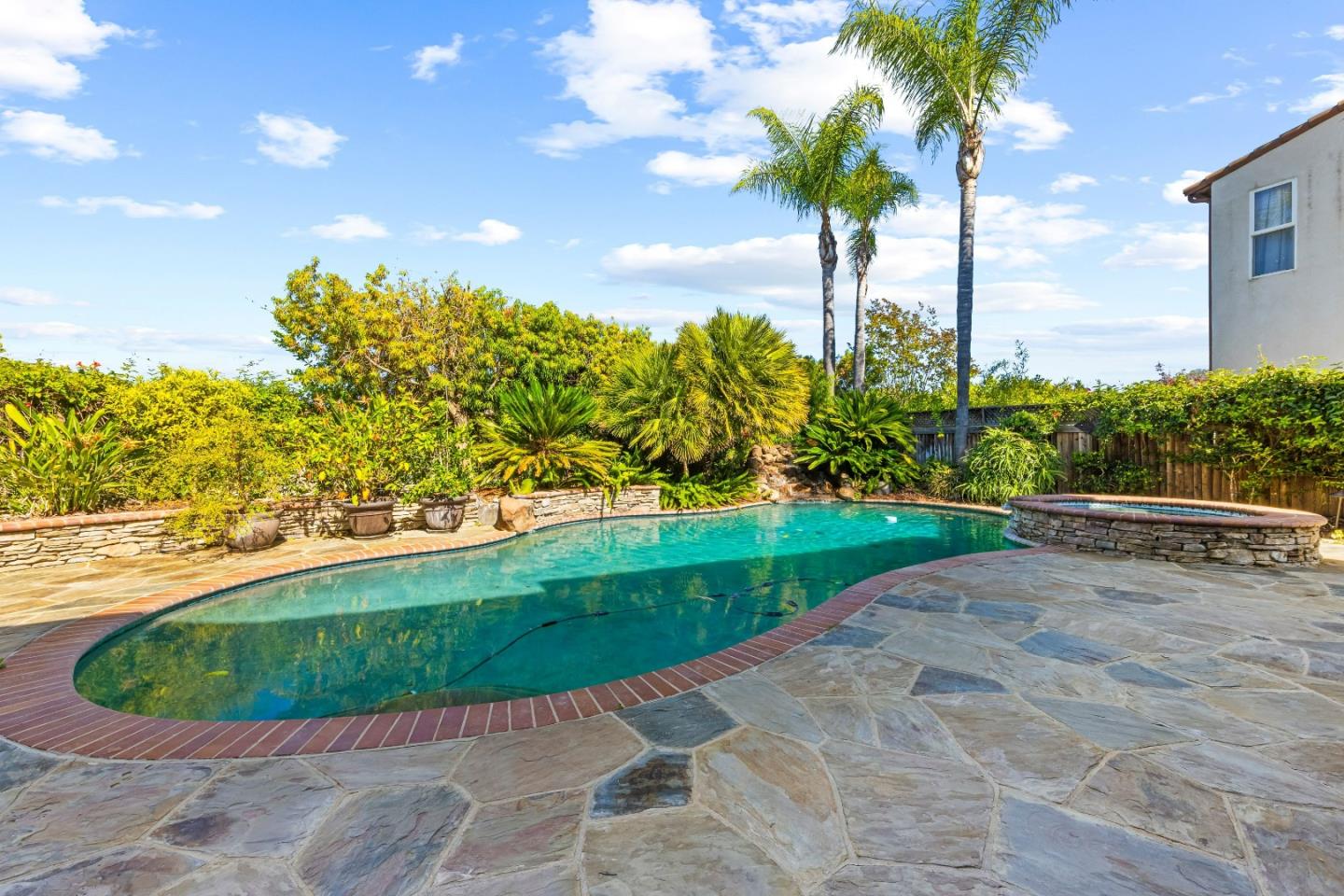 7466 Dunbar Court