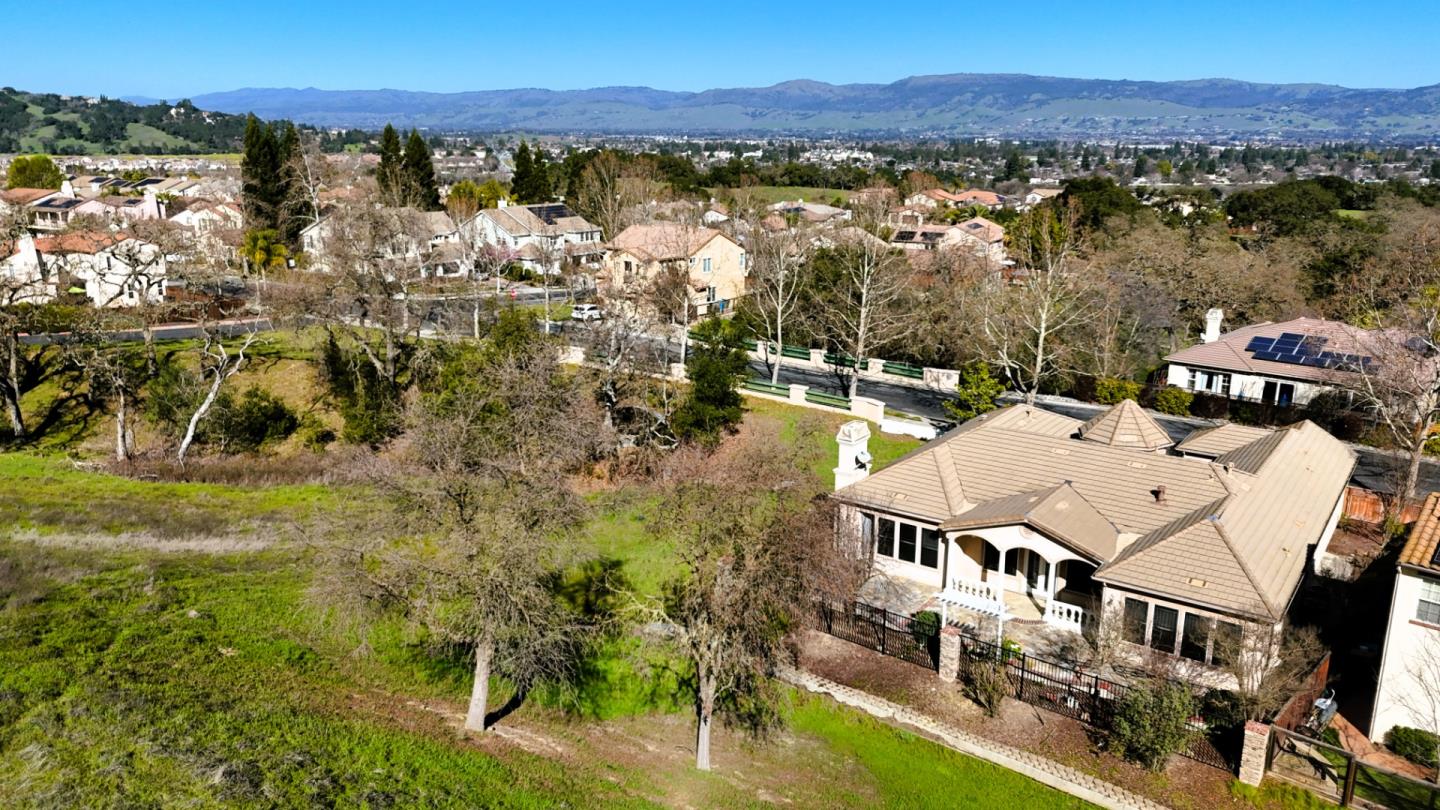 7071 Eagle Ridge Drive