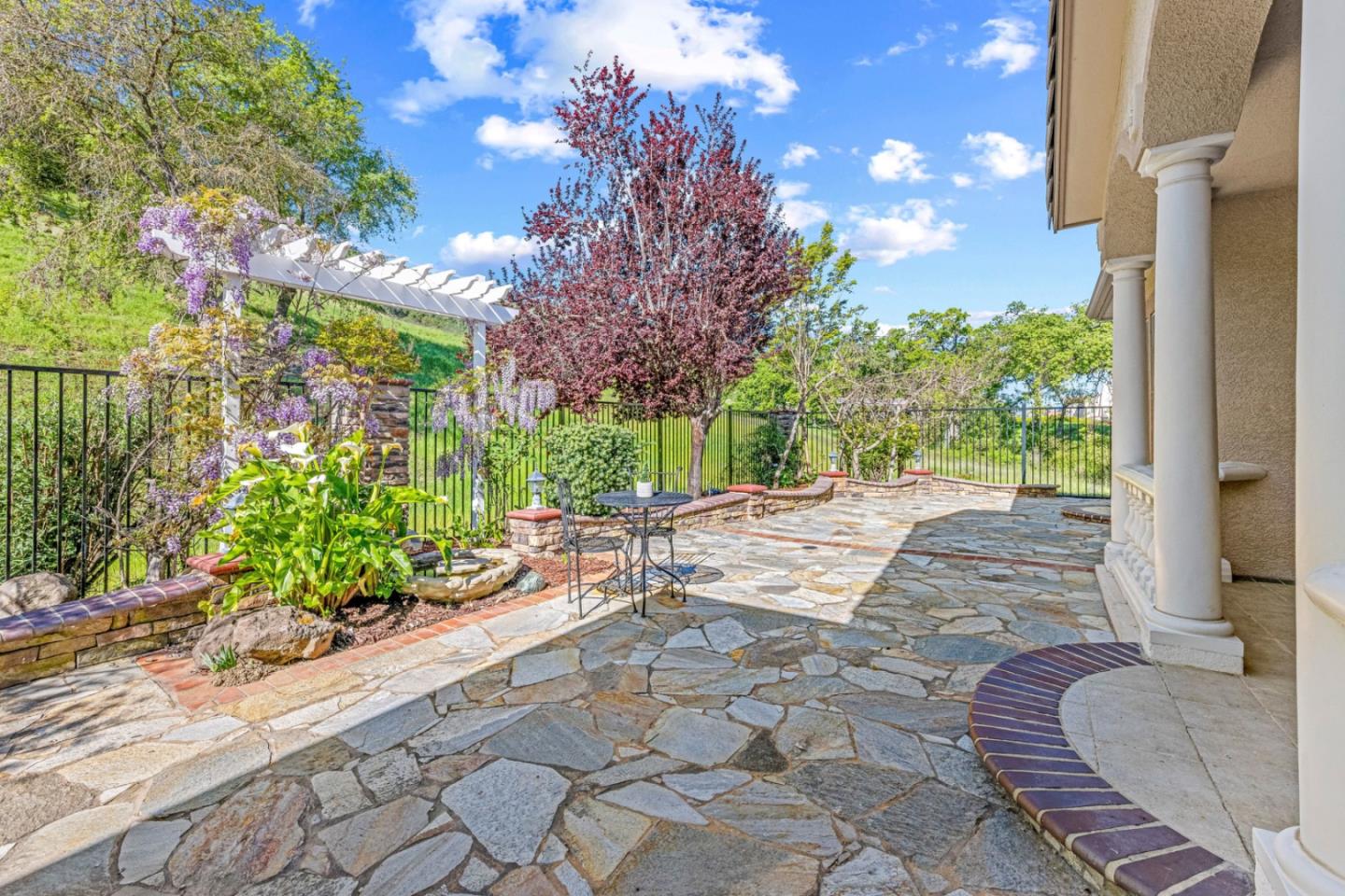 7071 Eagle Ridge Drive