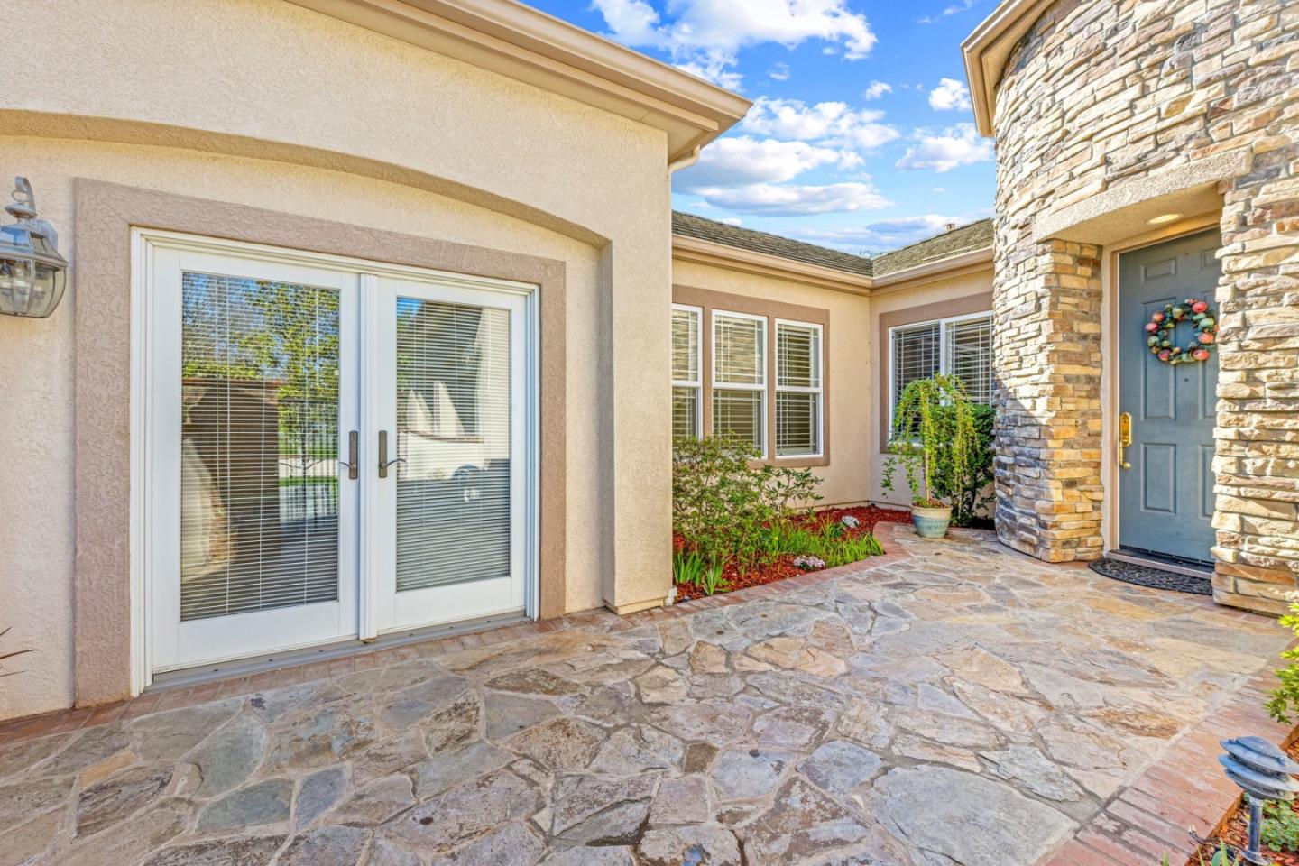 7071 Eagle Ridge Drive