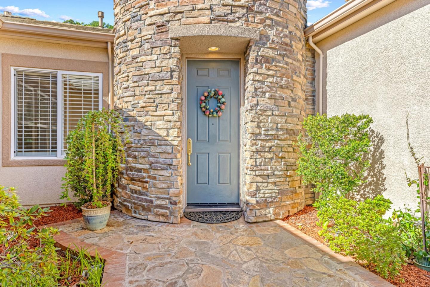 7071 Eagle Ridge Drive