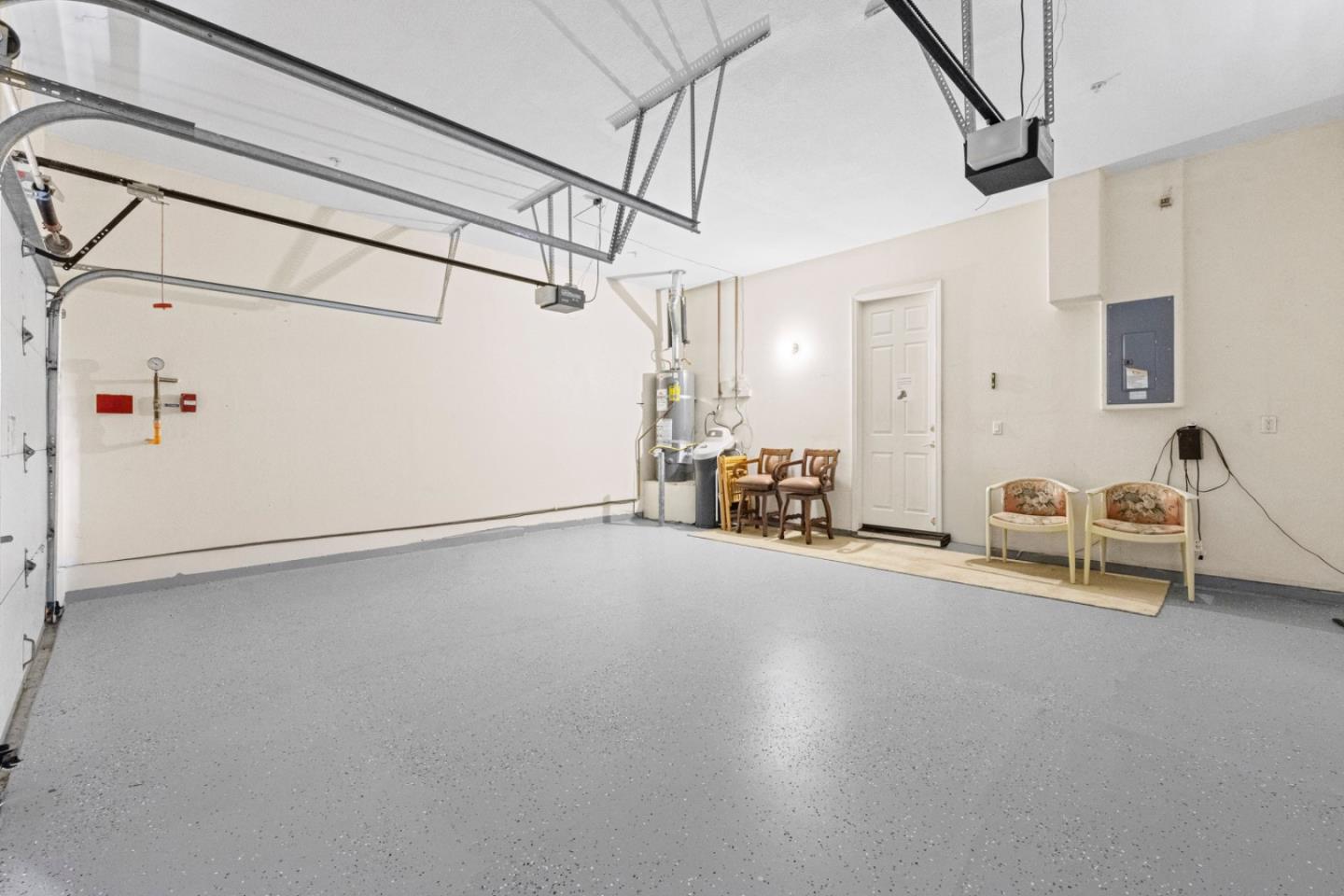 7071 Eagle Ridge Drive