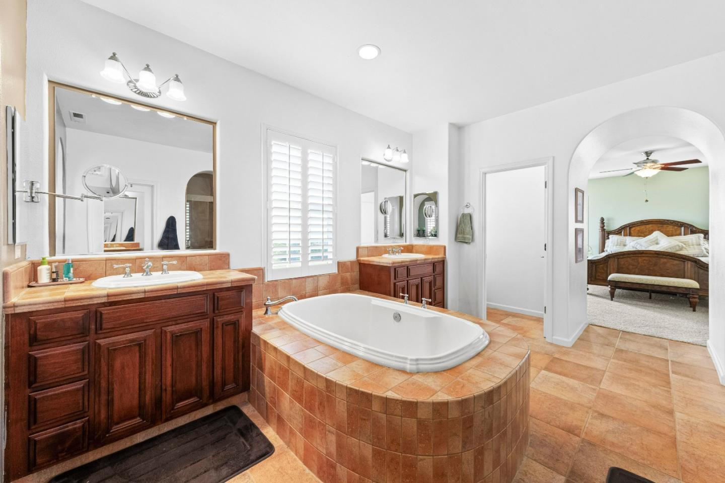 6560 Eagle Ridge Court