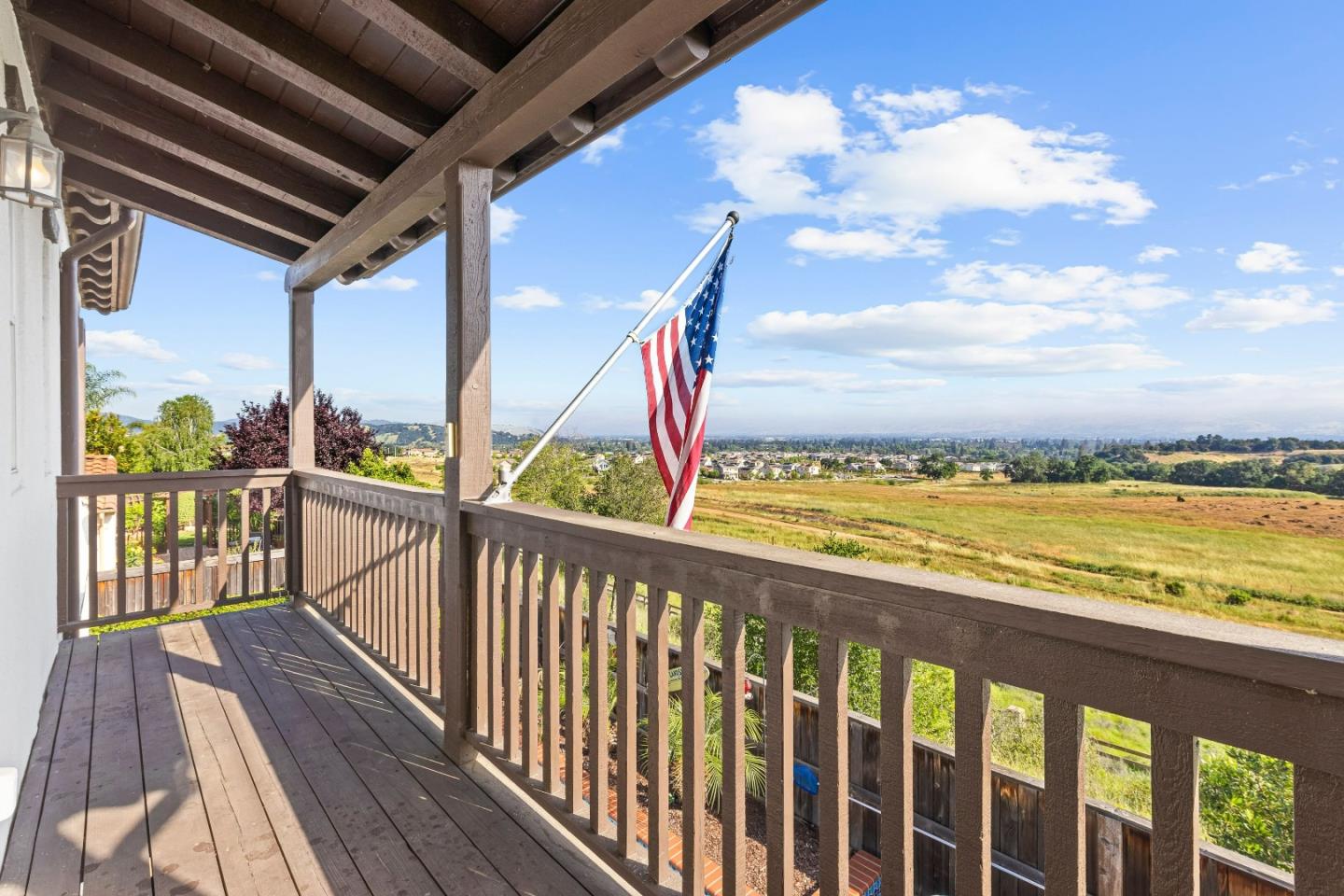 6560 Eagle Ridge Court