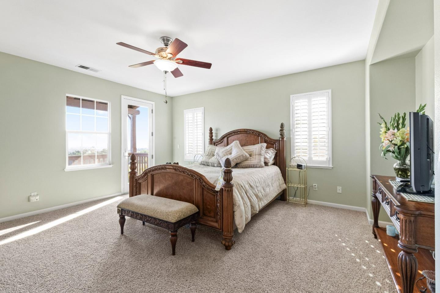 6560 Eagle Ridge Court