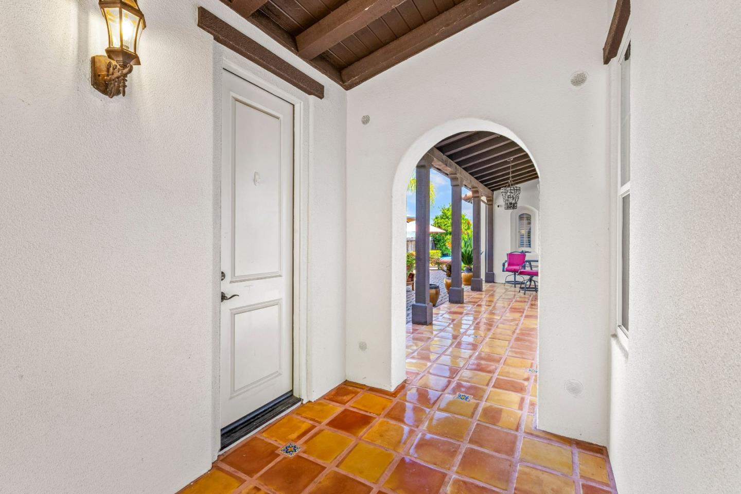 6560 Eagle Ridge Court