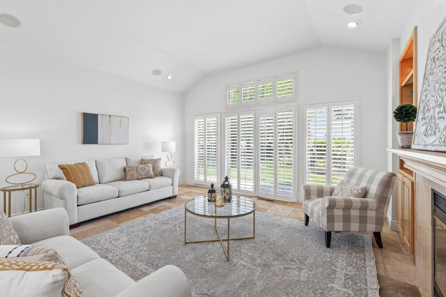 905 Helen Drive