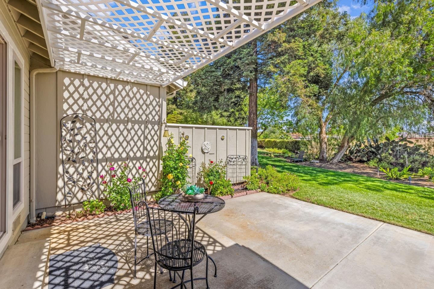905 Helen Drive