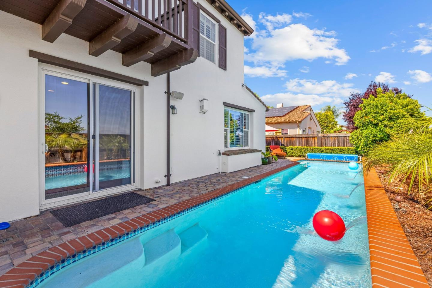 6560 Eagle Ridge CT