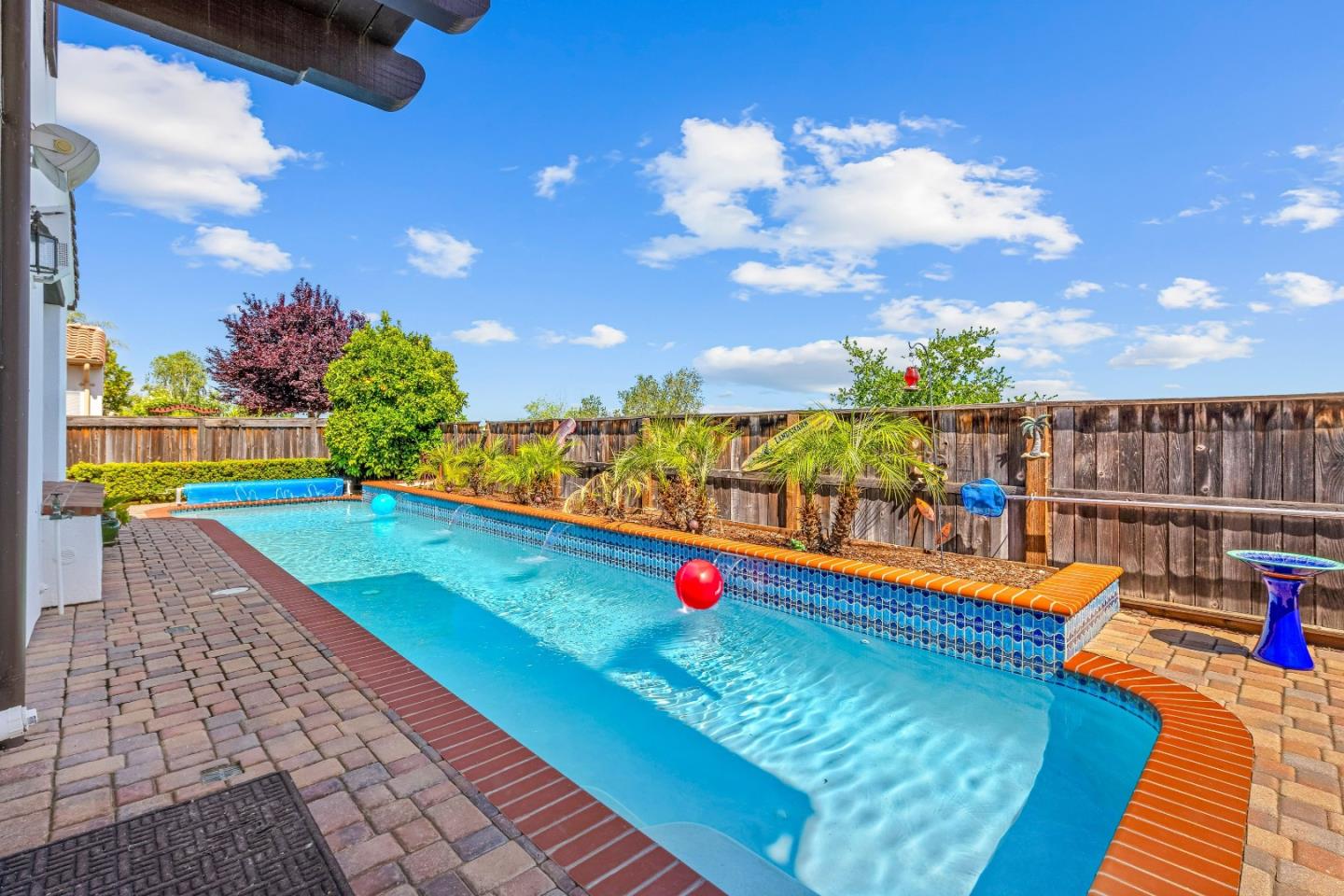 6560 Eagle Ridge CT