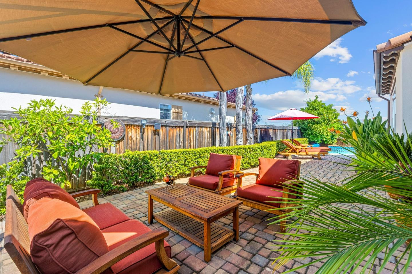 6560 Eagle Ridge CT
