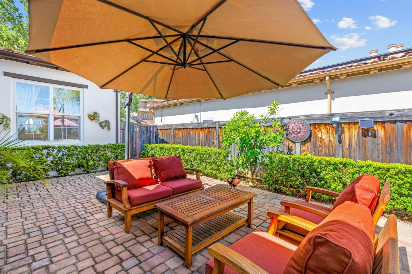 6560 Eagle Ridge CT