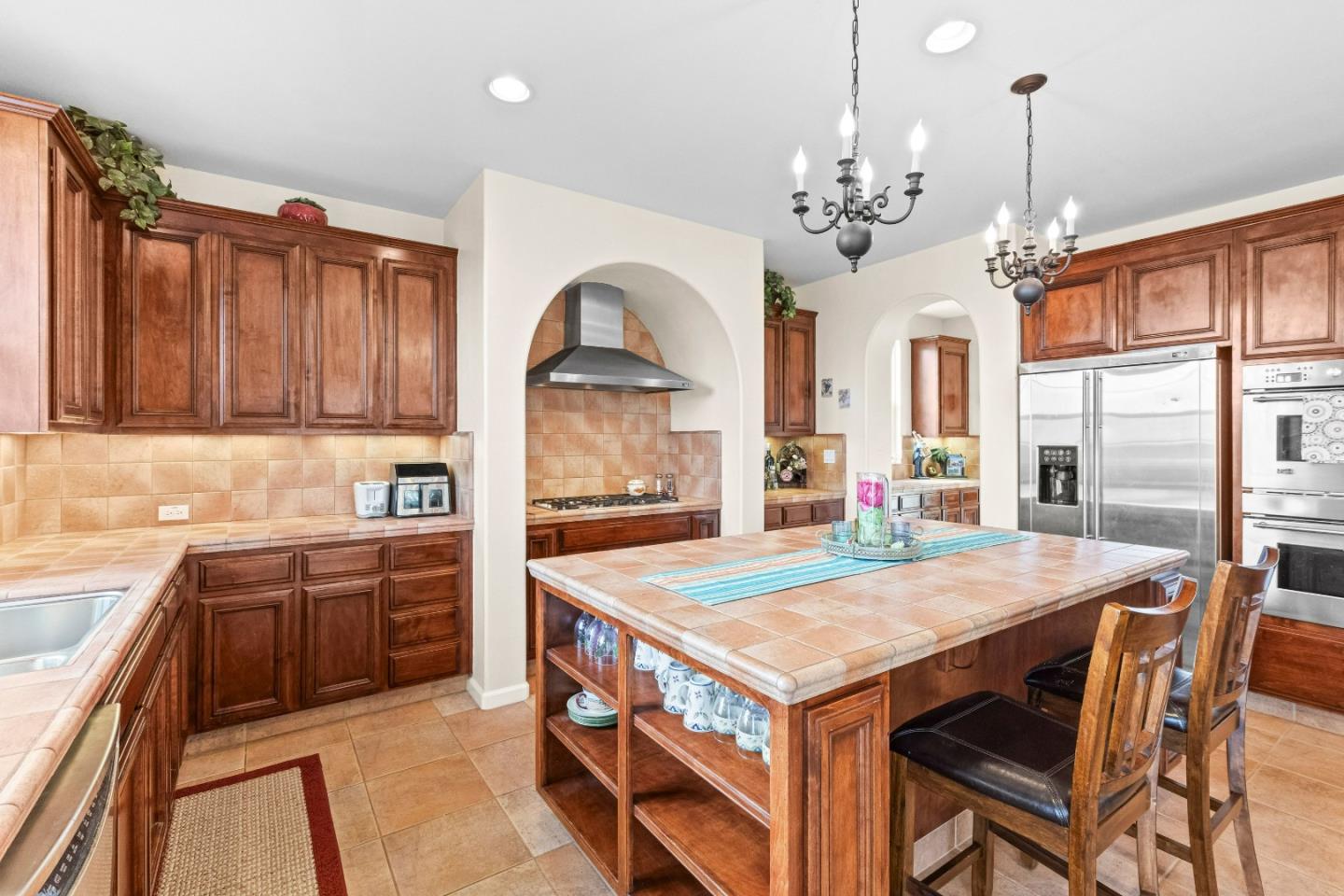 6560 Eagle Ridge CT
