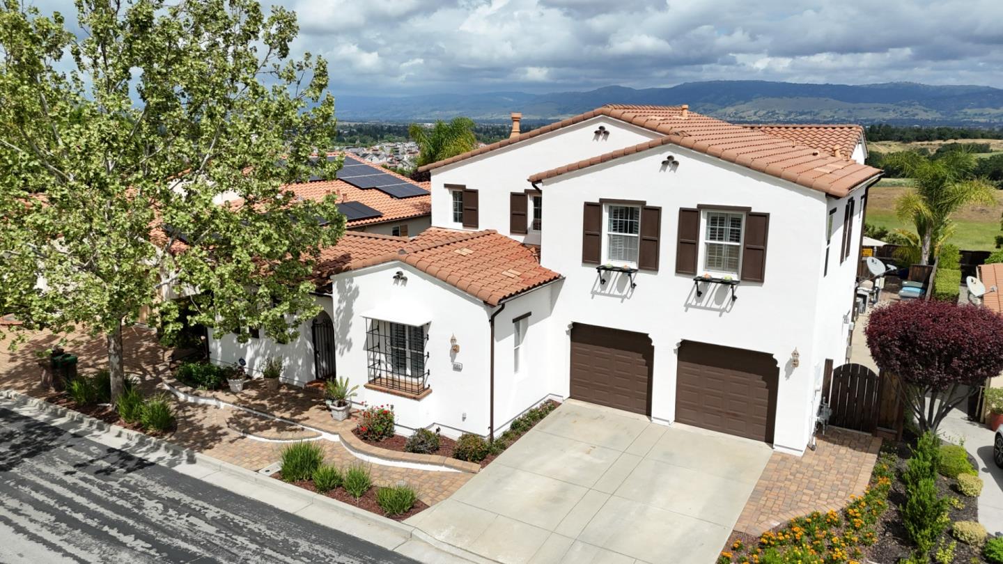 6560 Eagle Ridge CT