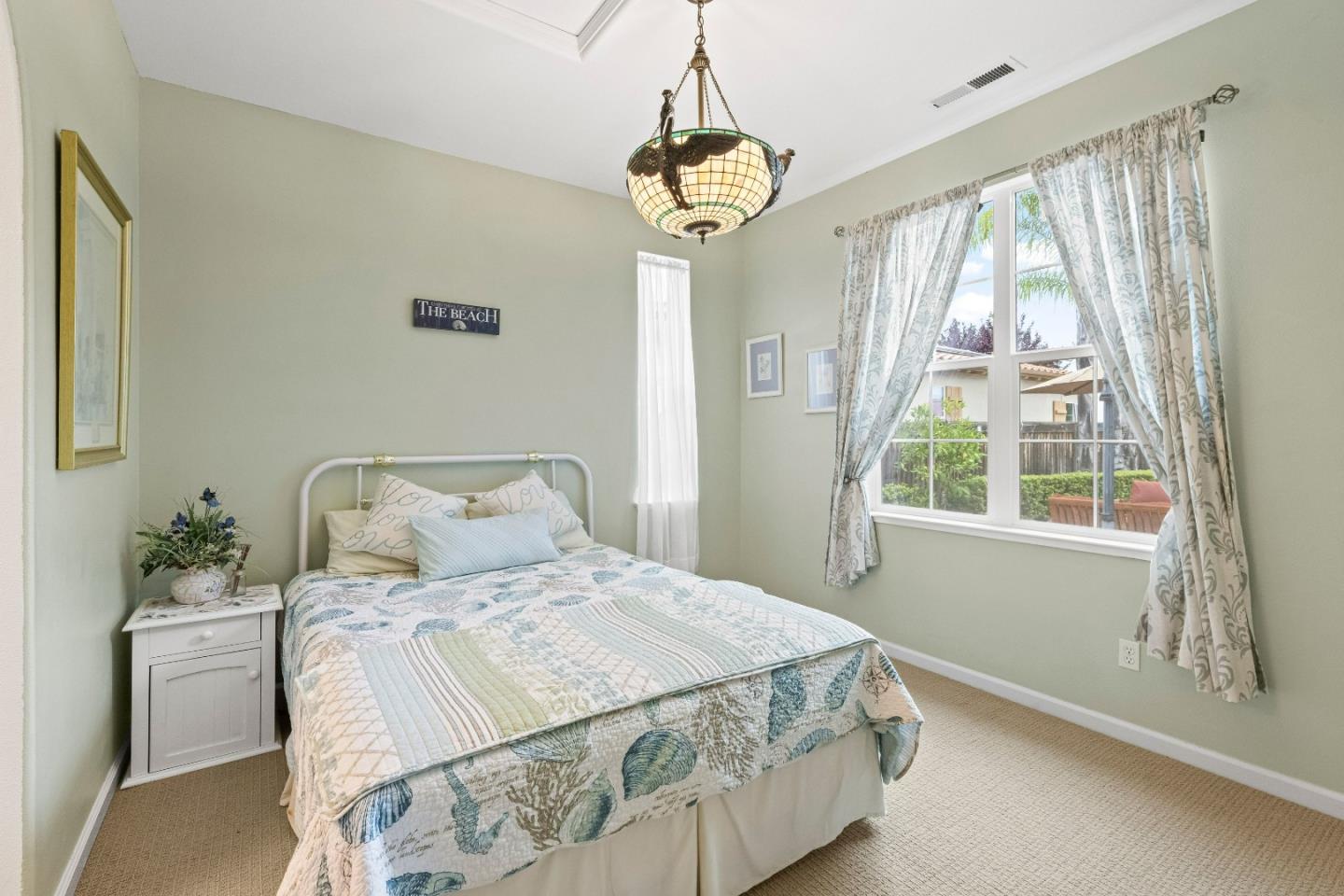 6560 Eagle Ridge CT