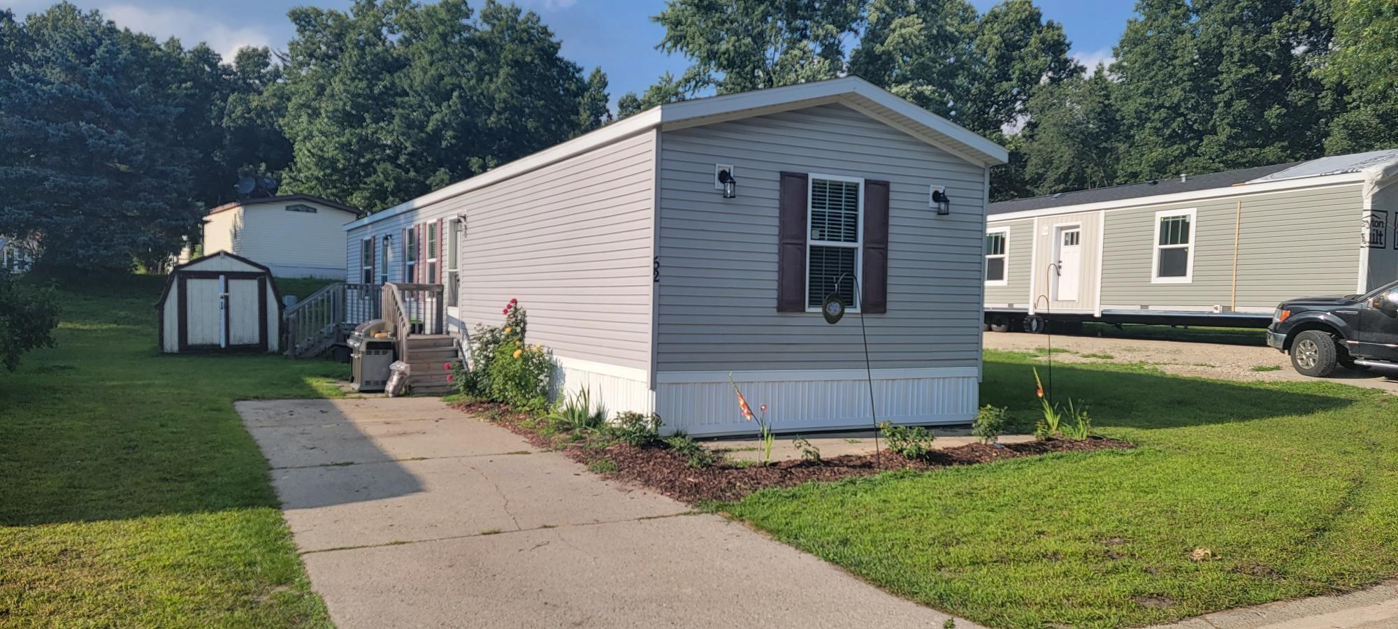 1133 Yeomans Lot 52 Street