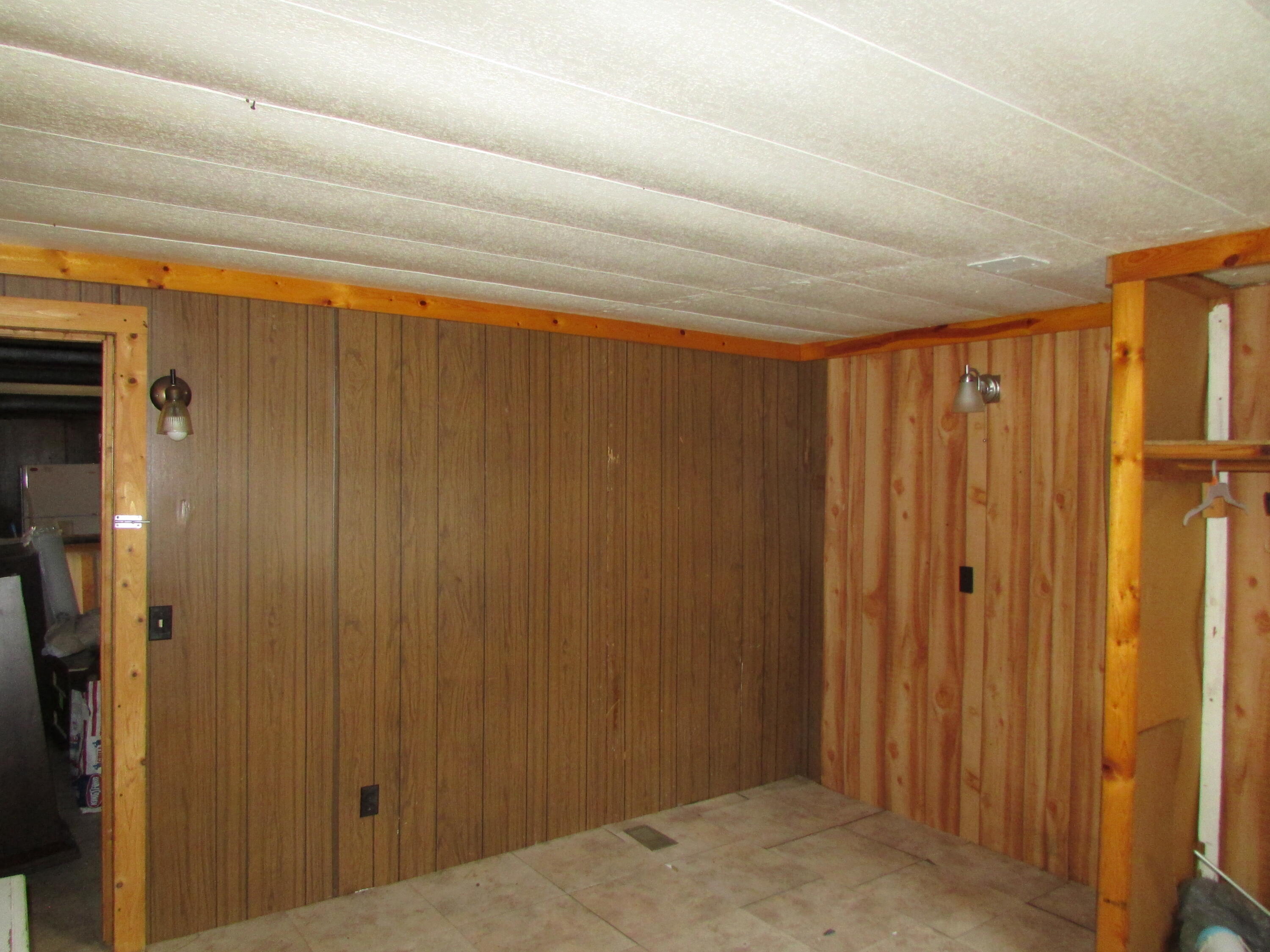 11460 E Howard City Edmore Road