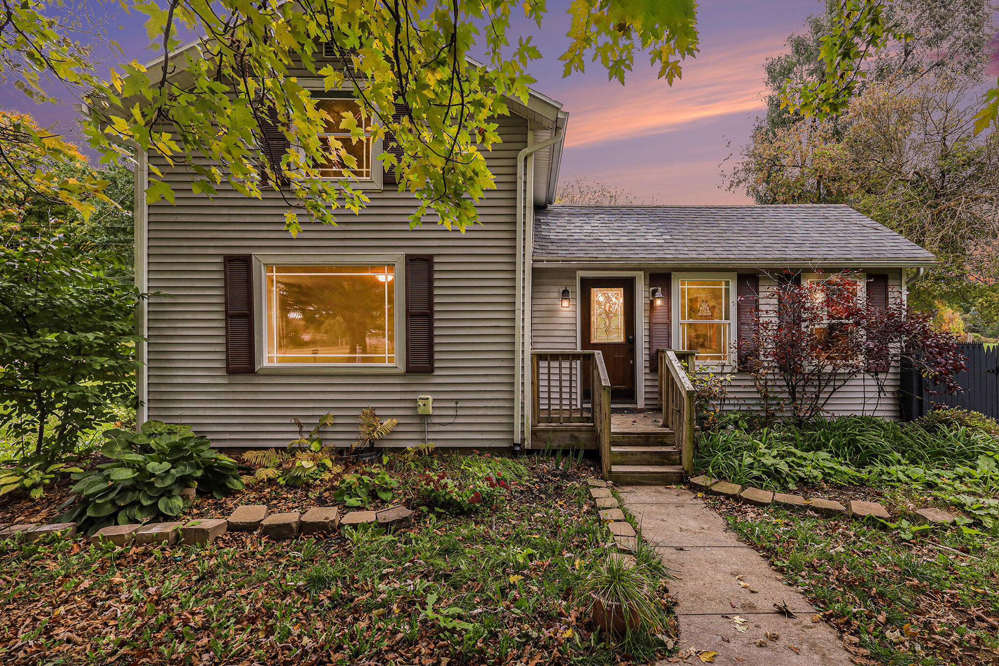 4476 Hawley Highway
