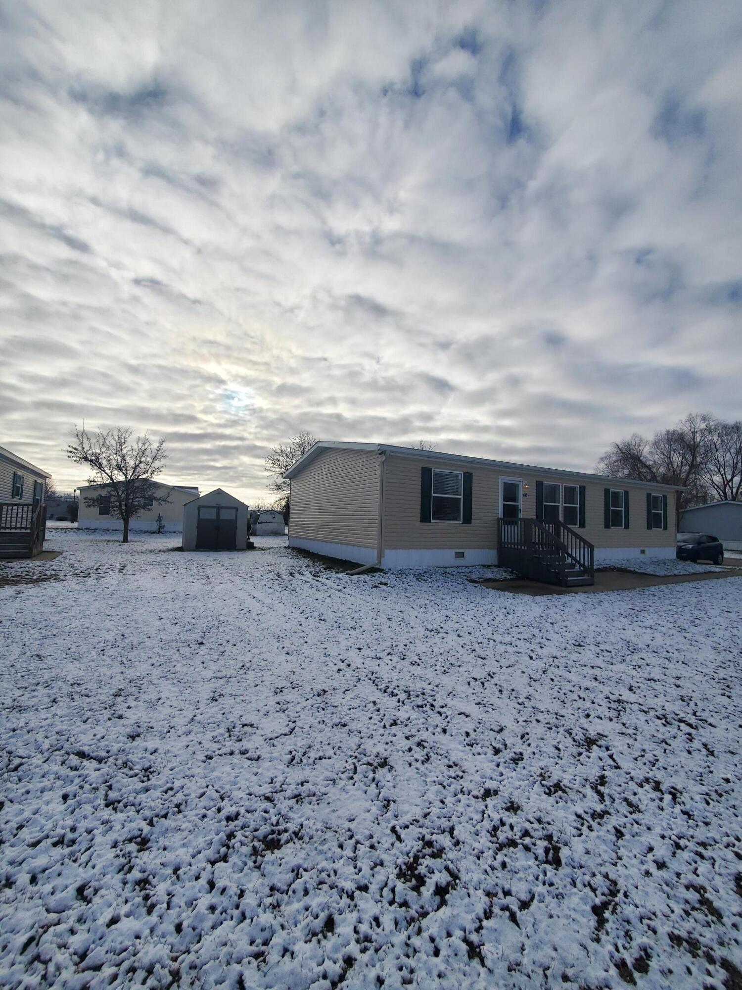 360 E Tuttle Rd Lot 40