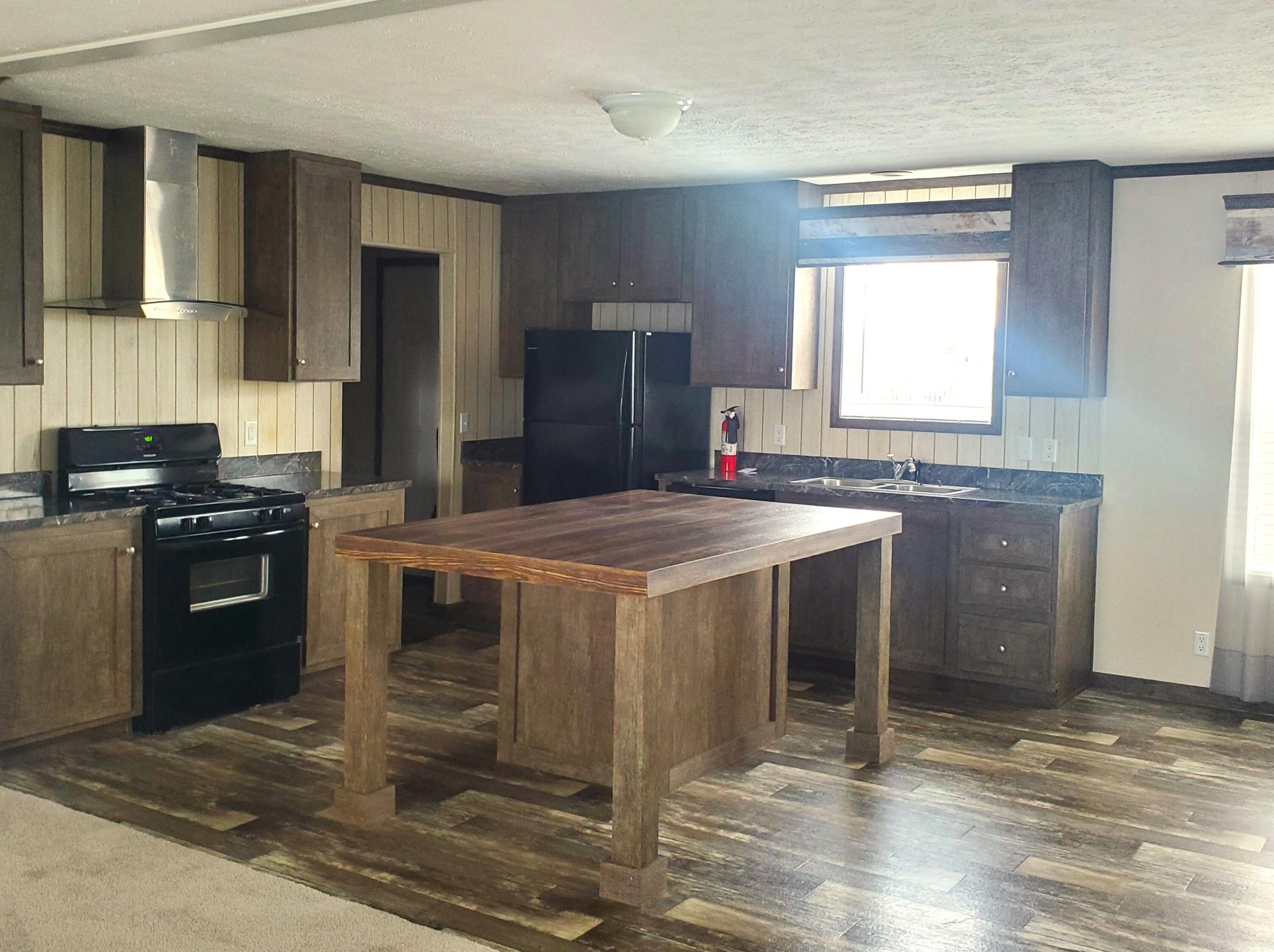 360 E Tuttle Rd Lot 40